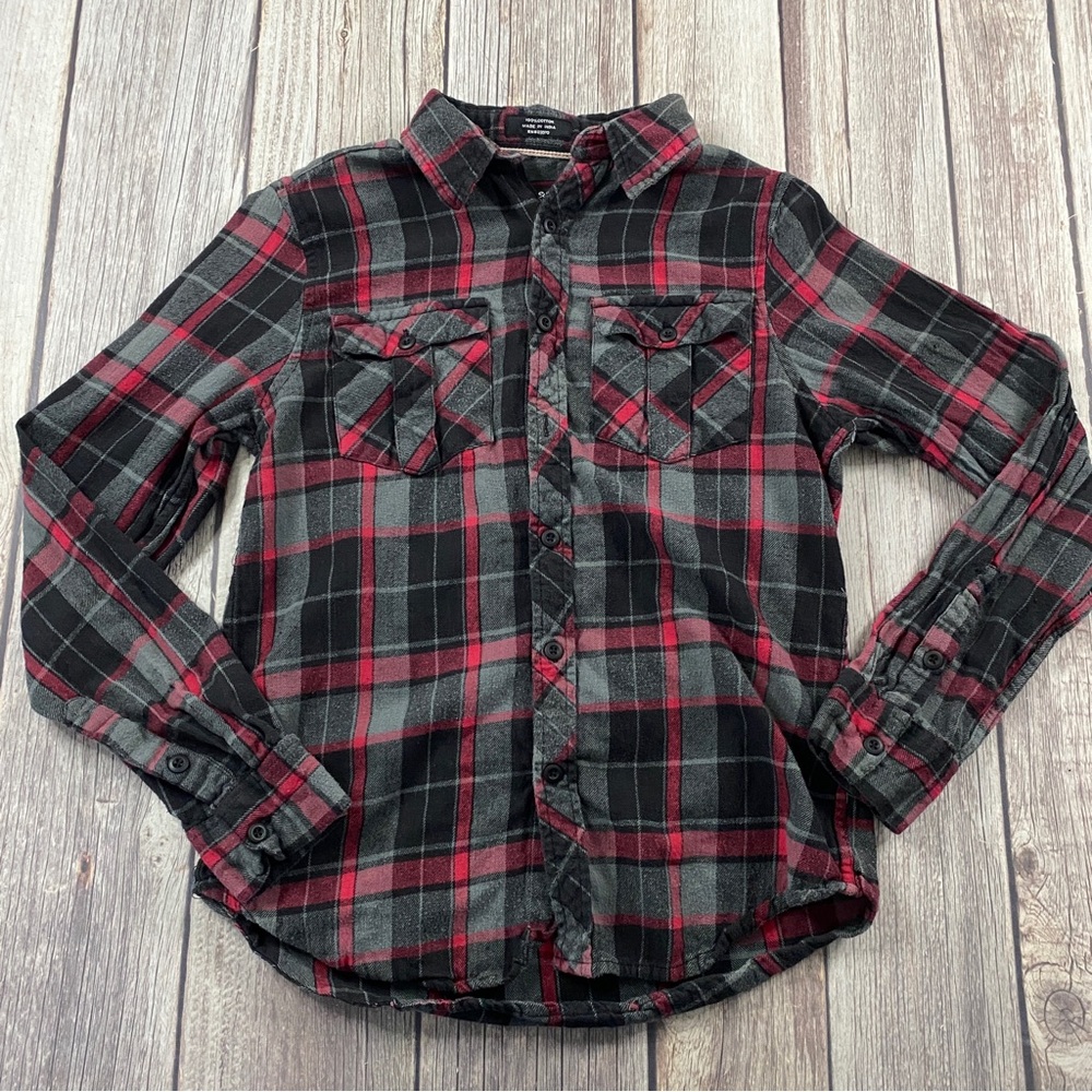 Eighty-Eight Platinum Button up Long Sleeve Shirt Plaid Slim Mens Size Medium.